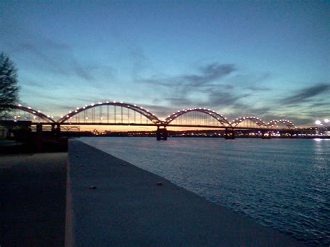 The Centennial Bridge In Rock Island Illinois Rock Island Illinois