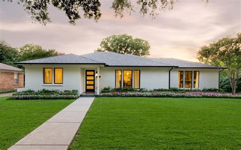 Check spelling or type a new query. Hot Property: Remodeled Mid-Century Ranch in Midway Hollow ...