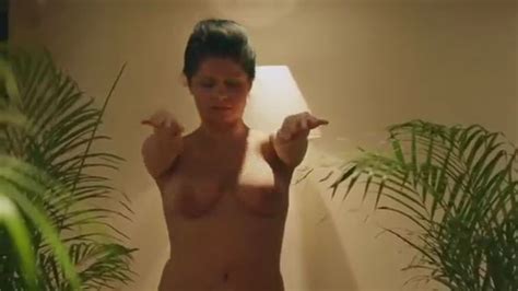 Naked Analía Moreira In El Sexo Me Divierte 2