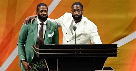 Nba Fans Loved Dwyane Wades Emotional Speech To His Father At Hall Of