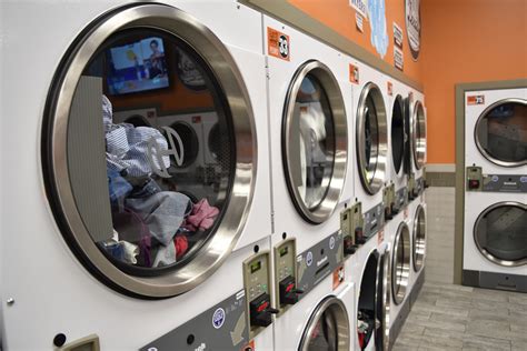 Need a laundromat with flexible hours? Wash And Fold Near Me , Wash And Fold Near NJ , Wash And ...