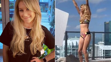 Anna Kournikova Instagram Bikini Video Divides Fans The Advertiser