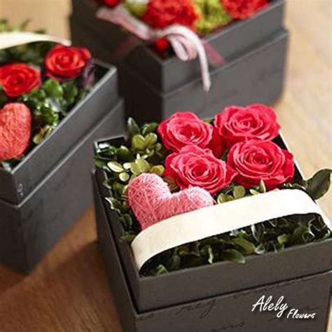 Caja De Flores El Regalo Ideal Para Un Día Especial Flower Box T
