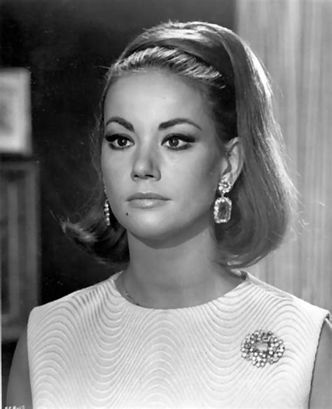 World Best Collections Of Photos And Wallpapers Claudine Auger