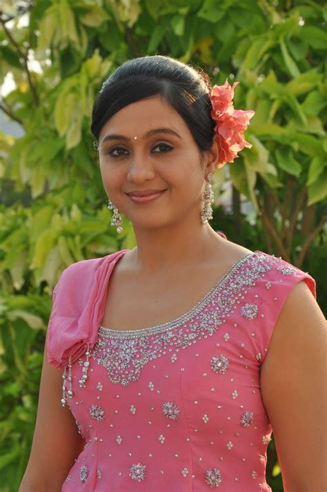 Telugu Actress Devayani Latest Gorgeous Photos Gallery Wallpapers