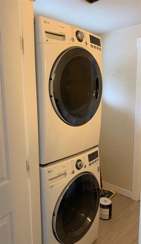 2015 Lg Stackable Washer And Dryer For Sale In Bellevue Wa Offerup