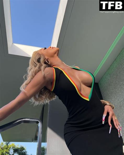 Saweetie Hot 9 Photos Thefappening