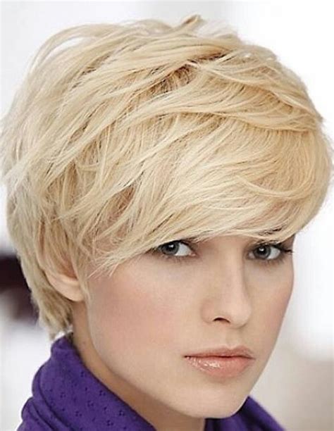 Cute Short Blonde Hairstyle With Bangs For Thick Hair Pretty Designs