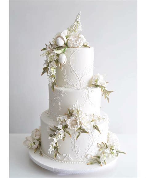 3 layers wedding cakes by lenovelle cake simple wedding cake extravagant