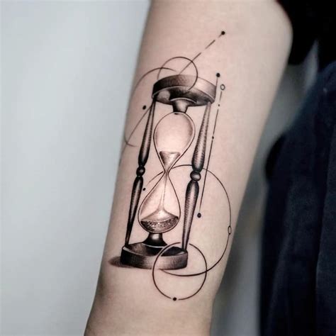 Top More Than 75 Broken Hourglass Tattoo Latest In Eteachers