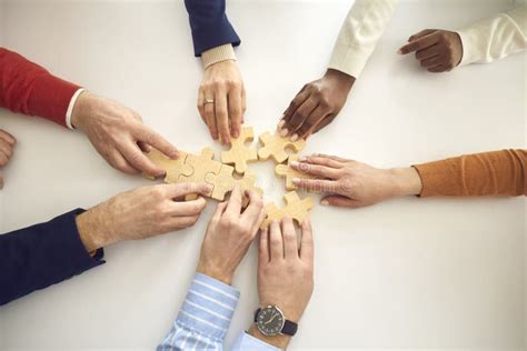 775 Putting Jigsaw Puzzle Teamwork Together Stock Photos Free