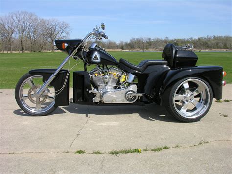 2005 Harley Davidson® Custom Trike Black Beloit Wisconsin 555128