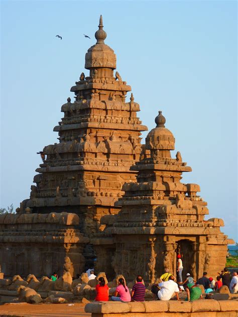 Visiting Kanchipuram And Mahabalipuram Temples In Tamil Nadu