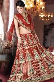 كما اشتهرت الهند حديثا بالفن. فساتين هندية للبيع , تصاميم ملابس هندي - اجمل الصور