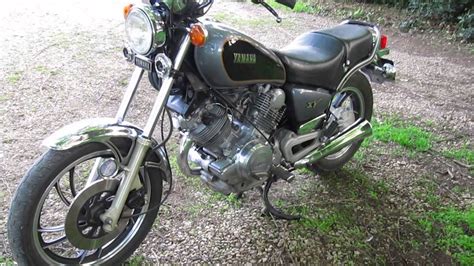 Its mileage varies depending on the model year and ranges from 12.75 to 17.77 km/l. Yamaha XV 750 1981 Pre Virago Awesome Sound - YouTube