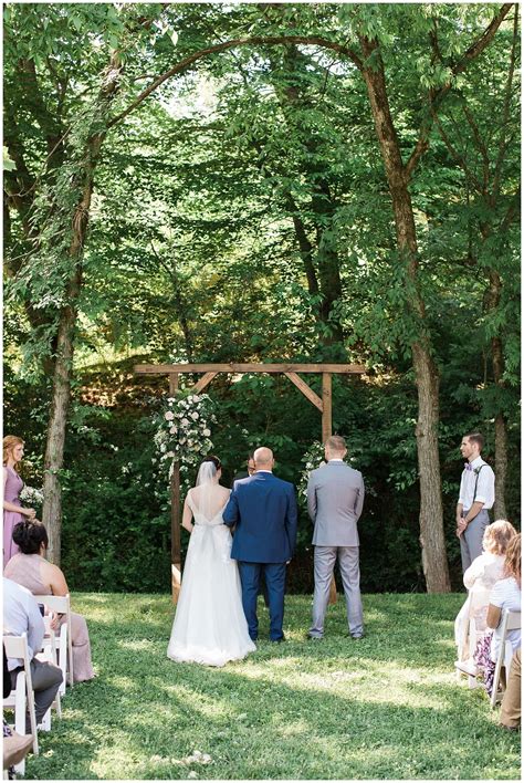 Romantic Elegant Garden Wedding At Daras Garden In Knoxville Tn By
