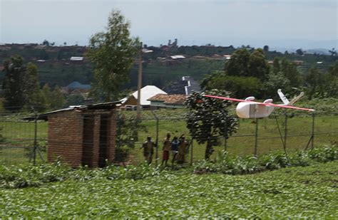 Zipline is an aeronautics startup based in rural california that has created a sustainable system to deliver medicine and other medical supplies to rural. Zipline, nouveaux drones au Rwanda et ouverture en ...