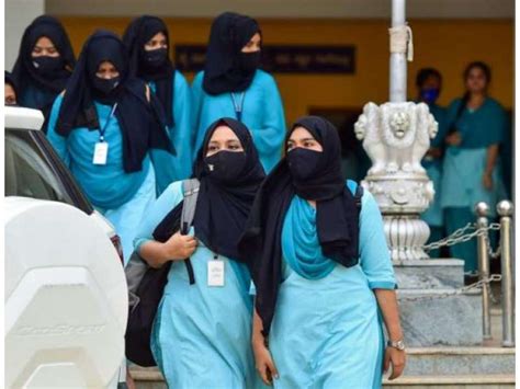 کرناٹک، امتحانات میں حجاب پر پابندی برقرار رہے گی، بی سی ناگیش