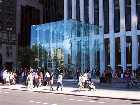The Apple Store New York 5th Avenue Facadeworld
