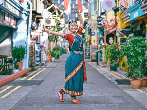Mccy Kaya Celebrating Our Singaporean Identity