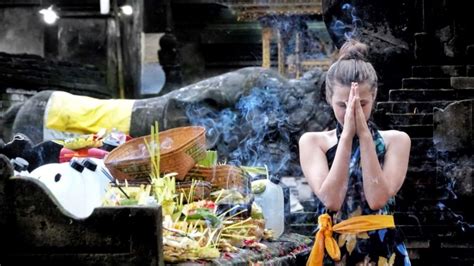 Bali Ubud Spiritual Cleansing And Pegulingan Ancient Temple Tour Bali Ritual Tours