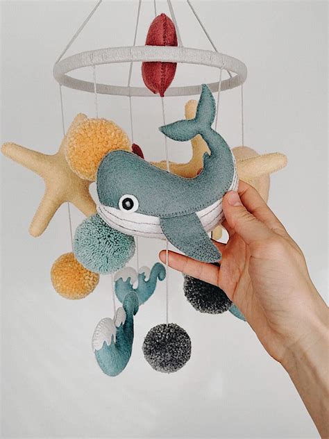Ocean mobile / Underwater baby mobile / Whale baby mobile / Nautical mobile / Nursery mobile 