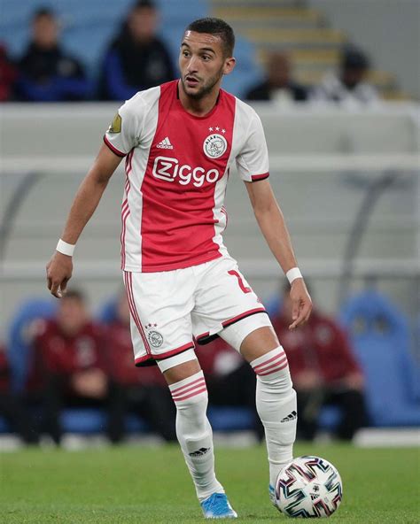 Hakim Ziyech Happy That Future Is Secure With Chelsea Mzansi Online News