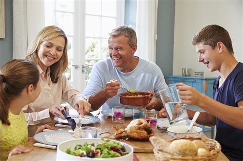 6 Meal Coaching Tips For Parents Walden Eating Disorders