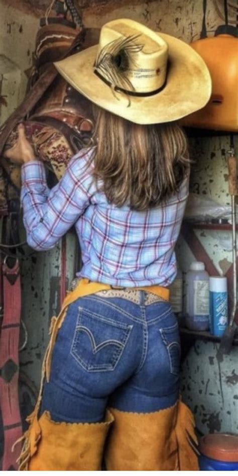 Pin By Tp On Jeans And Bubble Butts Country Girls Outfits Sexy Women Jeans Levi Jeans Women