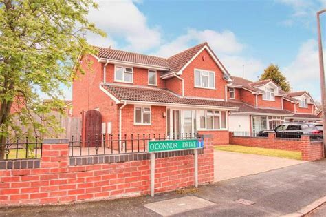 4 Bedroom Detached House For Sale In O Connor Drive Tipton Dy4