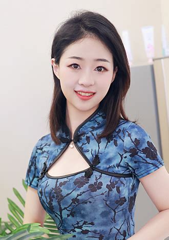 Attractive Asian Member Lu From Chengdu Yo Hair Color Black
