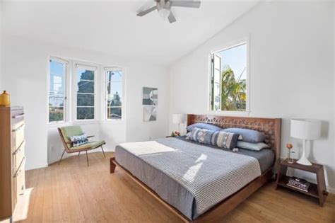 Extreme Makeovers Ty Pennington Lists Bright And Beautiful Venice