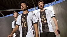 Calcio, maglia della Germania ai Mondiali 2022 in Qatar