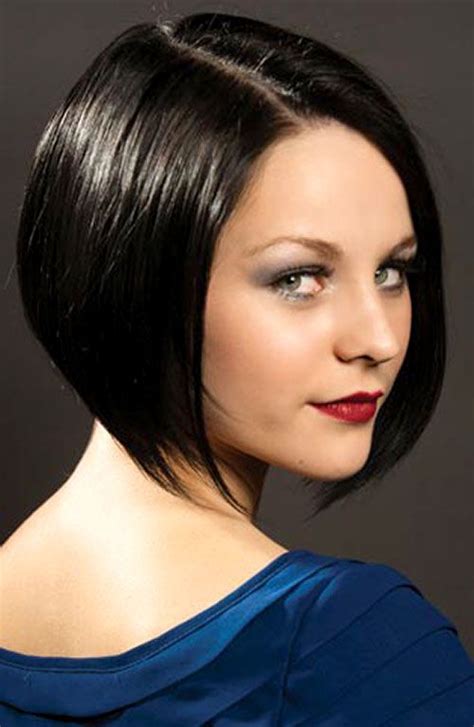 10 Perfect Short Straight Womens Hairstyles