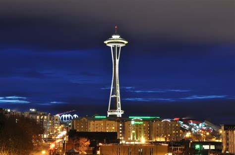 Filespace Needle At Dusk 2011 02 Wikimedia Commons