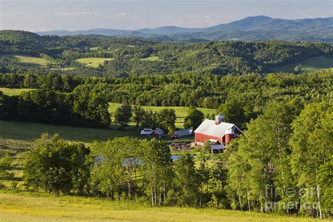 Vermont Summer Landscape Photograph By Alan L Graham