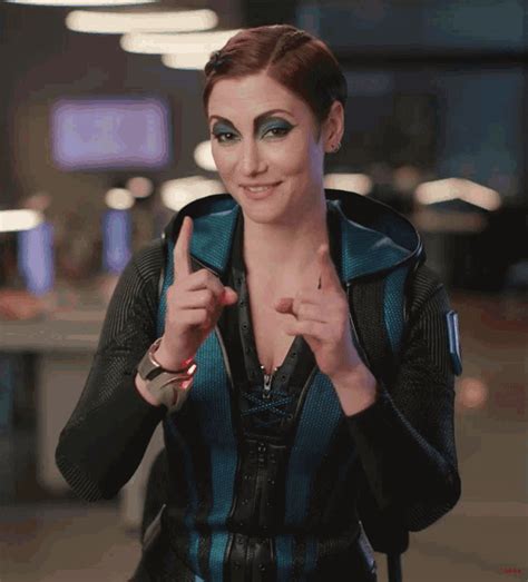 Supergirl Chyler Leigh GIF Supergirl Chyler Leigh Pointing Discover Share GIFs