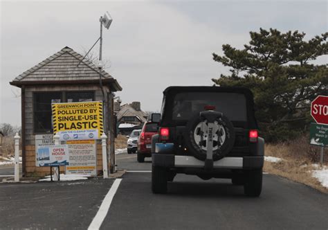 Resolution Reached On Tods Point Beach Access Incident Greenwich