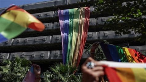 Turkish Police Detain At Istanbuls Banned Pride Parade Balkan