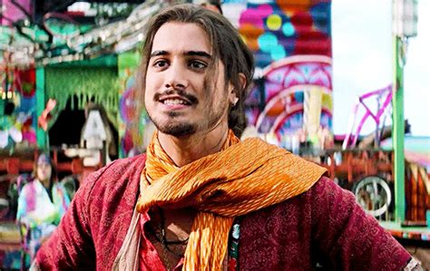 Avan Jogia As Berkeley In Zombieland Double Tap To The 🌙 And To 🪐