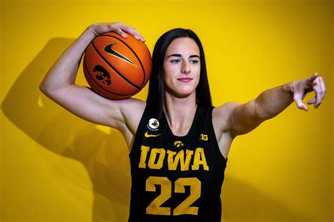 Iowa Womens Basketball How Far Can Caitlin Clark Carry The Hawkeyes