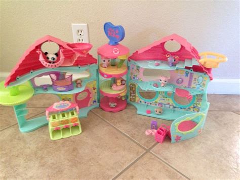 Littlest Pet Shop Big House With 8 Animals Included Little Pet Shop