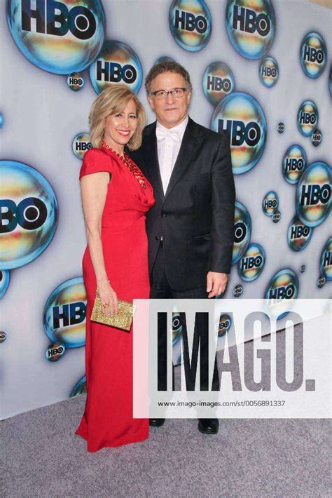 Albert Brooks And Wife Kimberly Shlain 69th Annual Golden Globe Hbo