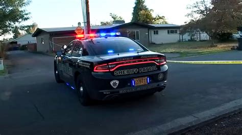 Three People Killed After Oregon Police Respond To Call About Hostages