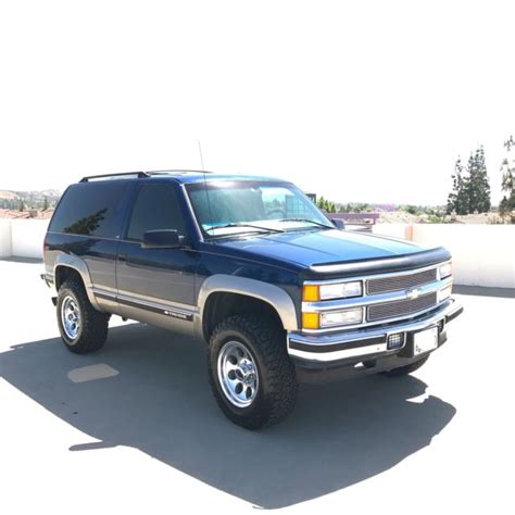 1999 Chevrolet Tahoe 2 Door Diesel 4x4 Lifted 33 Bfgs 3gnek18s6xg108390