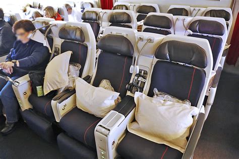 Review Air France 777 Premium Economy Nyc Paris