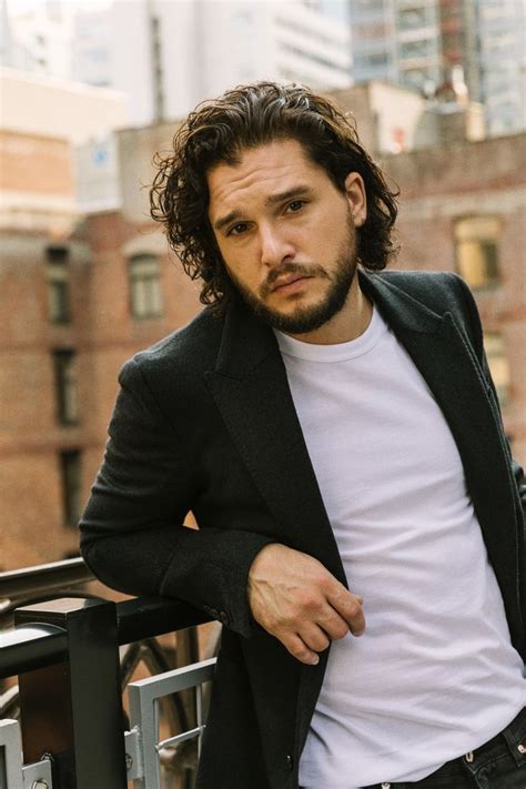 11 Things Kit Harington Brings With Him Everywhere Kit Harington Kit