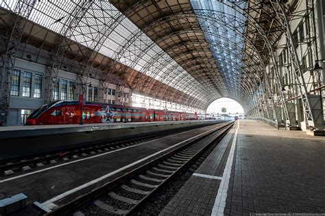 Kiev Railway Station in Moscow · Russia Travel Blog