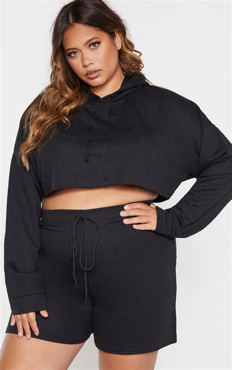 Plus Black Cropped Hoodie Plus Size Prettylittlething Il