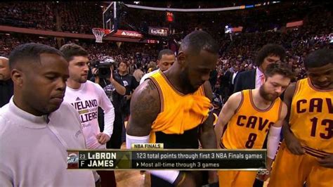 OMG He S Naked Lebron James Accidentally Flashed His Penis On TV Yesterday OMG BLOG